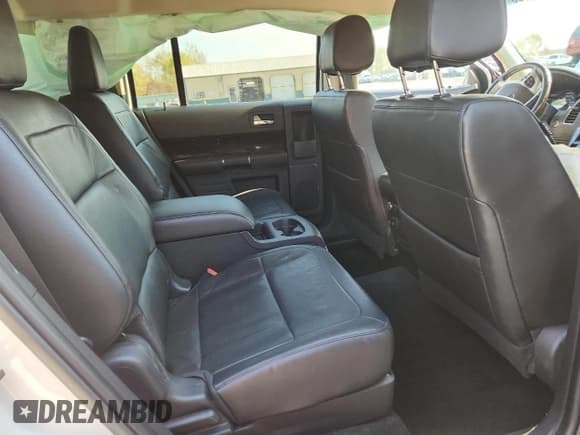 ✅ 2015 Ford Flex Limited • VIN: 2FMHK6DT8FBA11576 • Lot: 91504805. Wystawiony na Copart z przebiegiem 42 935 mil. Bezpłatny archiwum sprzedaży aukcyjnych z USA i szczegółowy raport historii pojazdu na DreamBid. Zdjęcie 11.