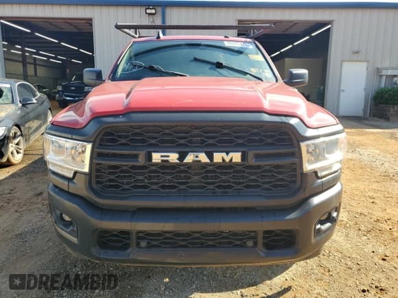 ✅ 2020 Ram 2500 Tradesman • VIN: 3C6MR4AJ6LG203861 • Lot: 70375475. Wystawiony na Copart z przebiegiem 168 332 mil. Bezpłatny archiwum sprzedaży aukcyjnych z USA i szczegółowy raport historii pojazdu na DreamBid. Zdjęcie 5.