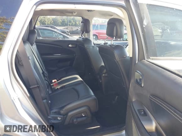 ✅ 2018 Dodge Journey Crossroad • VIN: 3C4PDDGG9JT387651 • Лот: 43307983. Опубликован ранее на IAAI с пробегом 130 090 миль. Бесплатный доступ к архиву аукционных продаж из США и подробный отчёт об истории автомобиля на DreamBid. Изображение 8.