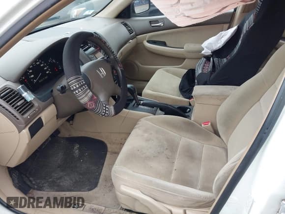 ✅ 2006 Honda Accord VP • VIN: 1HGCM56176A111535 • Lot: 43778883. Wystawiony na IAAI z przebiegiem 165 009 mil. Bezpłatny archiwum sprzedaży aukcyjnych z USA i szczegółowy raport historii pojazdu na DreamBid. Zdjęcie 5.