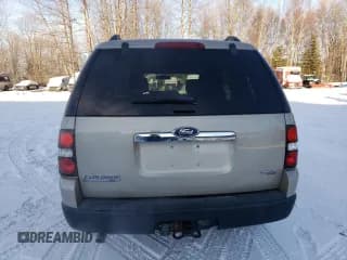 ✅ 2007 Ford Explorer XLT • VIN: 1FMEU73E87UA97425 • Lot: 93956665. Wystawiony na Copart z przebiegiem 109 182 mil. Bezpłatny archiwum sprzedaży aukcyjnych z USA i szczegółowy raport historii pojazdu na DreamBid. Zdjęcie 6.