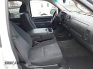 ✅ 2012 GMC Sierra 1500 SLE • VIN: 3GTP2VE77CG119109 • Lot: 42388856. Wystawiony na IAAI z przebiegiem 194 482 mil. Bezpłatny archiwum sprzedaży aukcyjnych z USA i szczegółowy raport historii pojazdu na DreamBid. Zdjęcie 5.