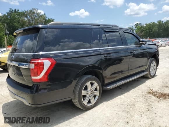 ✅ 2019 Ford Expedition Max XLT • VIN: 1FMJK1HT1KEA01064 • Lot: 55923975. Wystawiony na Copart z przebiegiem 46 803 mil. Bezpłatny archiwum sprzedaży aukcyjnych z USA i szczegółowy raport historii pojazdu na DreamBid. Zdjęcie 3.