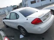 ✅ 2004 Ford Taurus SE • VIN: 1FAFP53U64A179927 • Lot: 43806080. Listed on IAAI with 204,709 mi. Free auction sales archive from the USA and detailed vehicle history report at DreamBid. Image 14.