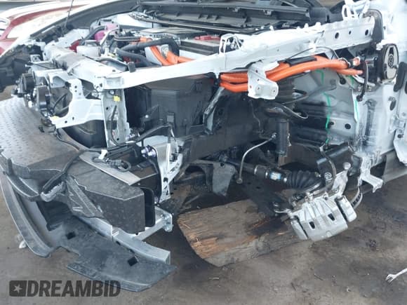 ✅ 2025 Lexus RZ RZ 450e • VIN: JTJAAAAB7SA030419 • Lot: 42930337. Listed on IAAI with 2,131 mi. Free auction sales archive from the USA and detailed vehicle history report at DreamBid. Image 6.