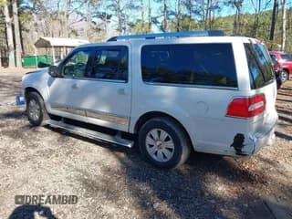 ✅ 2008 Lincoln Navigator • VIN: 5LMFL27538LJ08193 • Лот: 43783026. Опубликован ранее на IAAI с пробегом 229 083 миль. Бесплатный доступ к архиву аукционных продаж из США и подробный отчёт об истории автомобиля на DreamBid. Изображение 3.