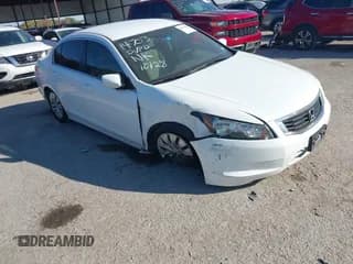 ✅ 2010 Honda Accord LX • VIN: 1HGCP2F33AA163745 • Lot: 43593409. Wystawiony na IAAI z przebiegiem 172 195 mil. Bezpłatny archiwum sprzedaży aukcyjnych z USA i szczegółowy raport historii pojazdu na DreamBid. Zdjęcie 1.