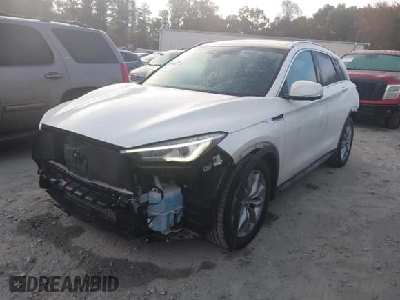 ✅ 2021 Infiniti QX50 Sensory • VIN: 3PCAJ5CB8MF120387 • Lot: 43504647. Wystawiony na IAAI z przebiegiem 45 536 mil. Bezpłatny archiwum sprzedaży aukcyjnych z USA i szczegółowy raport historii pojazdu na DreamBid. Zdjęcie 17.