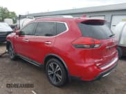 ✅ 2017 Nissan Rogue SV • VIN: JN8AT2MT3HW407593 • Lot: 42356342. Listed on IAAI with 123,837 mi. Free auction sales archive from the USA and detailed vehicle history report at DreamBid. Image 3.