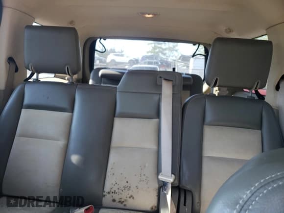 ✅ 2007 Ford Explorer Eddie Bauer • VIN: 1FMEU74EX7UA40867 • Lot: 70993795. Wystawiony na Copart z przebiegiem 204 293 mil. Bezpłatny archiwum sprzedaży aukcyjnych z USA i szczegółowy raport historii pojazdu na DreamBid. Zdjęcie 10.