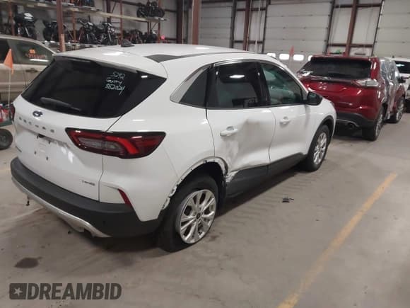 ✅ 2023 Ford Escape Active • VIN: 1FMCU9GN6PUB05292 • Лот: 43725830. Опубликован ранее на IAAI с пробегом Не указан. Бесплатный доступ к архиву аукционных продаж из США и подробный отчёт об истории автомобиля на DreamBid. Изображение 4.