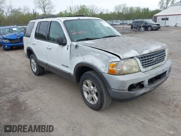 ✅ 2005 Ford Explorer XLT • VIN: 1FMZU73K15UB59364 • Лот: 42127706. Опубликован ранее на IAAI с пробегом 171 300 миль. Бесплатный доступ к архиву аукционных продаж из США и подробный отчёт об истории автомобиля на DreamBid. Изображение 1.