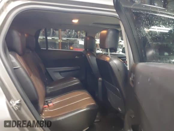 ✅ 2011 GMC Terrain SLE-2 • VIN: 2CTFLTE55B6371564 • Lot: 43695021. Listed on IAAI with 146,853 mi. Free auction sales archive from the USA and detailed vehicle history report at DreamBid. Image 8.