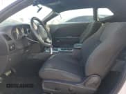 ✅ 2013 Dodge Challenger SXT • VIN: 2C3CDYAG0DH536237 • Lot: 84956014. Wystawiony na Copart z przebiegiem 254 644 mil. Bezpłatny archiwum sprzedaży aukcyjnych z USA i szczegółowy raport historii pojazdu na DreamBid. Zdjęcie 7.