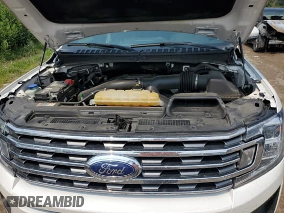 ✅ 2018 Ford Expedition Max XLT • VIN: 1FMJK1JT3JEA70069 • Лот: 66796065. Опубликован ранее на Copart с пробегом 126 018 миль. Бесплатный доступ к архиву аукционных продаж из США и подробный отчёт об истории автомобиля на DreamBid. Изображение 12.