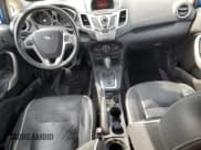 ✅ 2011 Ford Fiesta SES • VIN: 3FADP4FJXBM108667 • Lot: 90138635. Wystawiony na Copart z przebiegiem 136 870 mil. Bezpłatny archiwum sprzedaży aukcyjnych z USA i szczegółowy raport historii pojazdu na DreamBid. Zdjęcie 8.