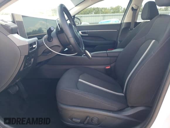 2025 Hyundai Sonata SEL Convenience с VIN KMHL14JA6SA489781, выставлен на аукционе Copart как лот 80174675 с пробегом 12 371 миль миль и Списание • Salvage title. История ставок и продаж доступна на DreamBid. Изображение 7.