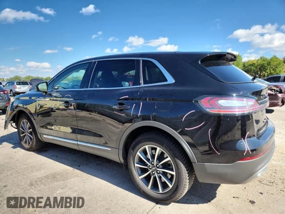 ✅ 2021 Lincoln Nautilus Standard • VIN: 2LMPJ8J91MBL11402 • Lot: 82134435. Listed on Copart with 48,879 mi. Free auction sales archive from the USA and detailed vehicle history report at DreamBid. Image 2.