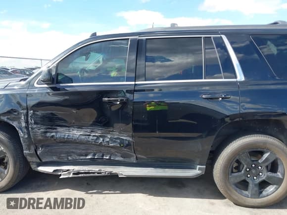✅ 2017 Chevrolet Tahoe LT • VIN: 1GNSCBKC9HR332004 • Lot: 43385604. Listed on IAAI with 150,658 mi. Free auction sales archive from the USA and detailed vehicle history report at DreamBid. Image 14.