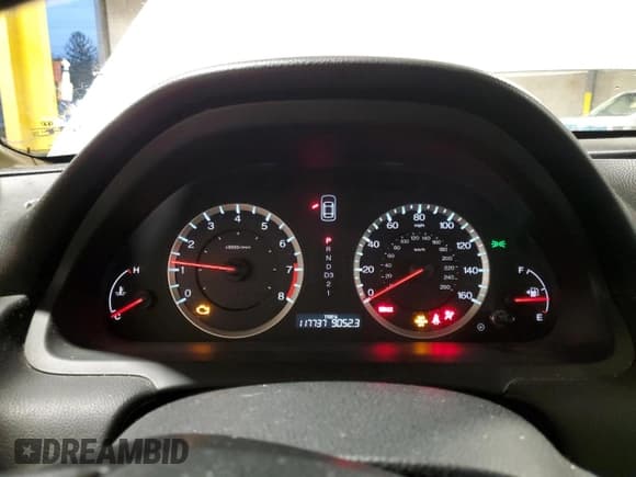 ✅ 2011 Honda Accord EX-L • VIN: 1HGCP3F84BA004042 • Lot: 93714215. Wystawiony na Copart z przebiegiem 117 737 mil. Bezpłatny archiwum sprzedaży aukcyjnych z USA i szczegółowy raport historii pojazdu na DreamBid. Zdjęcie 9.