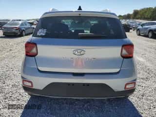 2022 Hyundai Venue SEL с VIN KMHRC8A34NU151022, выставлен на аукционе Copart как лот 76324834 с пробегом 26 969 миль миль и Списание • Salvage title. История ставок и продаж доступна на DreamBid. Изображение 6.