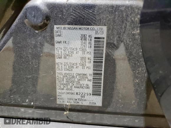 ✅ 2019 Nissan Rogue SL • VIN: 5N1AT2MT6KC822259 • Lot: 87079585. Listed on Copart with 102,427 mi. Free auction sales archive from the USA and detailed vehicle history report at DreamBid. Image 12.