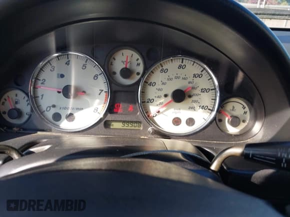 ✅ 2001 Mazda MX-5 Miata • VIN: JM1NB353110208734 • Lot: 43904436. Listed on IAAI with 99,908 mi. Free auction sales archive from the USA and detailed vehicle history report at DreamBid. Image 7.