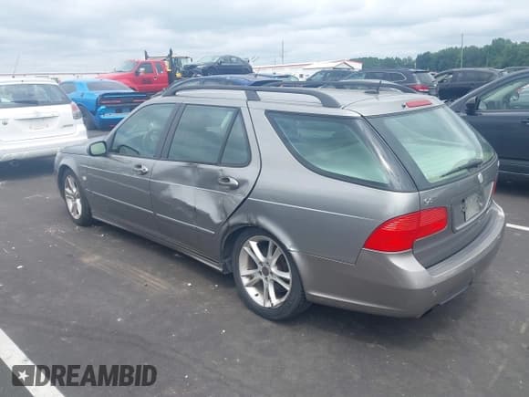 ✅ 2006 Saab 9-5 SportCombi • VIN: YS3ED59G863508854 • Lot: 43018719. Listed on IAAI with 270,863 mi. Free auction sales archive from the USA and detailed vehicle history report at DreamBid. Image 3.