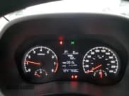 ✅ 2020 Hyundai Accent • VIN: 3KPC25A61LE119811 • Lot: 84610784. Wystawiony na Copart z przebiegiem 73 420 mil. Bezpłatny archiwum sprzedaży aukcyjnych z USA i szczegółowy raport historii pojazdu na DreamBid. Zdjęcie 9.