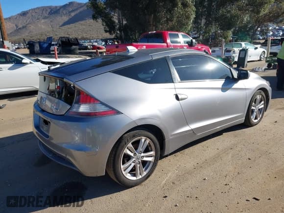 ✅ 2011 Honda CR-Z EX • VIN: JHMZF1C65BS004837 • Lot: 43745189. Wystawiony na IAAI z przebiegiem 320 756 mil. Bezpłatny archiwum sprzedaży aukcyjnych z USA i szczegółowy raport historii pojazdu na DreamBid. Zdjęcie 4.