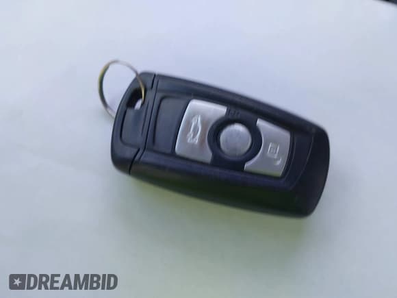 ✅ 2015 BMW 4 Series 428i • VIN: WBA4A9C57FGL86701 • Lot: 42831969. Listed on IAAI with 109,991 mi. Free auction sales archive from the USA and detailed vehicle history report at DreamBid. Image 11.