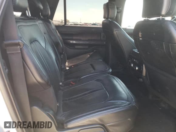 ✅ 2018 Ford Expedition Max Limited • VIN: 1FMJK1KTXJEA19893 • Lot: 70125375. Listed on Copart with 178,335 mi. Free auction sales archive from the USA and detailed vehicle history report at DreamBid. Image 11.