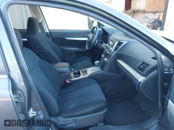 ✅ 2013 Subaru Outback Premium • VIN: 4S4BRCGC3D3298009 • Lot: 43450978. Listed on IAAI with 149,193 mi. Free auction sales archive from the USA and detailed vehicle history report at DreamBid. Image 5.