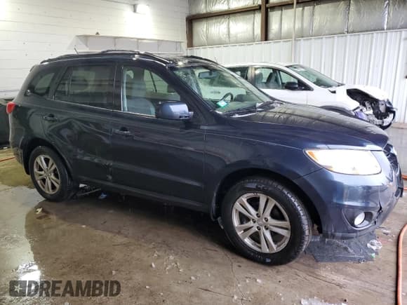 ✅ 2011 Hyundai Santa Fe Limited • VIN: 5XYZHDAGXBG046774 • Lot: 45156555. Listed on Copart with 119,975 mi. Free auction sales archive from the USA and detailed vehicle history report at DreamBid. Image 4.