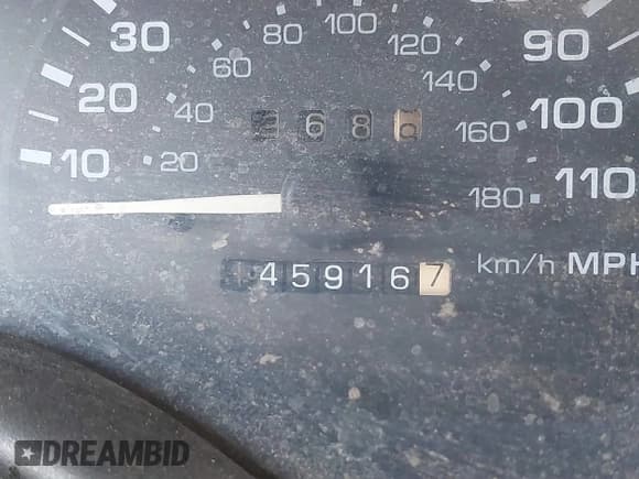 ✅ 1997 Oldsmobile Cutlass Supreme Series II • VIN: 1G3WH52MXVF314579 • Lot: 41755336. Wystawiony na IAAI z przebiegiem 145 916 mil. Bezpłatny archiwum sprzedaży aukcyjnych z USA i szczegółowy raport historii pojazdu na DreamBid. Zdjęcie 7.