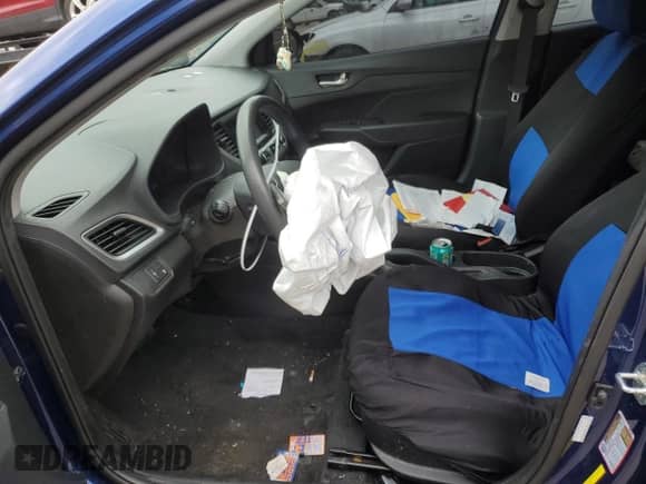 2021 Hyundai Accent SE z VIN 3KPC24A65ME130354, wystawiony jako Copart lot #52174354 z przebiegiem 58 174 mil mil oraz . Historia ofert i sprzedaży dostępna na DreamBid. Obrazek 7.