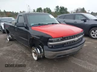 ✅ 2000 Chevrolet Silverado 1500 • VIN: 1GCEK14V3YE430986 • Lot: 43669459. Wystawiony na IAAI z przebiegiem 177 254 mil. Bezpłatny archiwum sprzedaży aukcyjnych z USA i szczegółowy raport historii pojazdu na DreamBid. Zdjęcie 1.