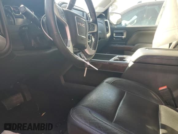 ✅ 2018 GMC Sierra 1500 SLT • VIN: 3GTU2NEC1JG137599 • Lot: 75127113. Wystawiony na Copart z przebiegiem 57 882 mil. Bezpłatny archiwum sprzedaży aukcyjnych z USA i szczegółowy raport historii pojazdu na DreamBid. Zdjęcie 7.