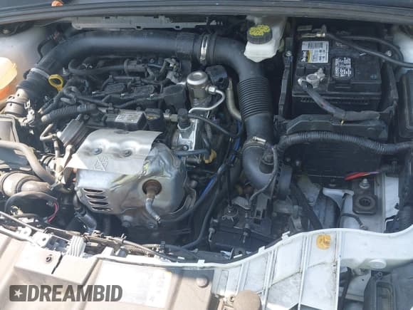 ✅ 2018 Ford Focus SE • VIN: 1FADP3FE8JL238184 • Лот: 42694034. Опубликован ранее на IAAI с пробегом 46 395 миль. Бесплатный доступ к архиву аукционных продаж из США и подробный отчёт об истории автомобиля на DreamBid. Изображение 6.