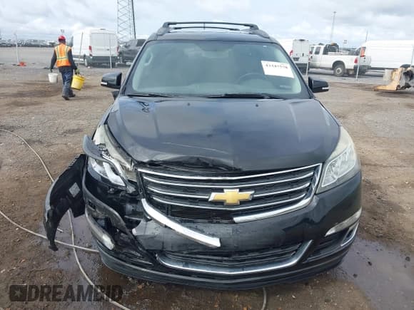 ✅ 2016 Chevrolet Traverse LT • VIN: 1GNKRGKD6GJ184685 • Lot: 43347578. Wystawiony na IAAI z przebiegiem 118 041 mil. Bezpłatny archiwum sprzedaży aukcyjnych z USA i szczegółowy raport historii pojazdu na DreamBid. Zdjęcie 12.