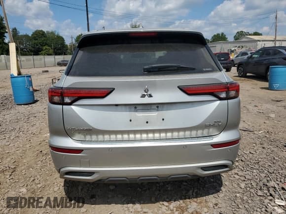 ✅ 2023 Mitsubishi Outlander SEL • VIN: JA4T5VA94PZ031437 • Лот: 68377315. Опубликован ранее на Copart с пробегом 109 043 миль. Бесплатный доступ к архиву аукционных продаж из США и подробный отчёт об истории автомобиля на DreamBid. Изображение 6.