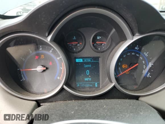 ✅ 2013 Chevrolet Cruze LS • VIN: 1G1PA5SH5D7299650 • Lot: 82364185. Listed on Copart with 171,189 mi. Free auction sales archive from the USA and detailed vehicle history report at DreamBid. Image 9.