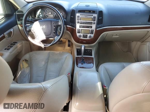 ✅ 2007 Hyundai Santa Fe SE • VIN: 5NMSH13EX7H003772 • Lot: 82485334. Listed on Copart with 185,833 mi. Free auction sales archive from the USA and detailed vehicle history report at DreamBid. Image 8.
