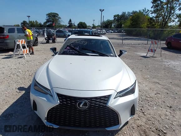 ✅ 2022 Lexus IS 300 • VIN: JTHDA1D21N5120205 • Lot: 43247479. Listed on IAAI with 41,686 mi. Free auction sales archive from the USA and detailed vehicle history report at DreamBid. Image 12.