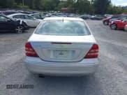 ✅ 2006 Mercedes-Benz C 230 Sport • VIN: WDBRF52H26F751918 • Lot: 43149750. Listed on IAAI with 227,024 mi. Free auction sales archive from the USA and detailed vehicle history report at DreamBid. Image 17.