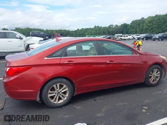 2013 Hyundai Sonata GLS with VIN 5NPEB4AC5DH643937, listed as a IAAI auction lot 42991852 with 234,489 mi miles and . Bid and sale history available at DreamBid. Image 14.
