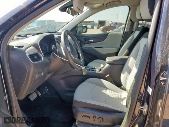 ✅ 2020 Chevrolet Equinox LS • VIN: 3GNAXHEV2LS679874 • Lot: 58450245. Listed on Copart with 40,571 mi. Free auction sales archive from the USA and detailed vehicle history report at DreamBid. Image 7.
