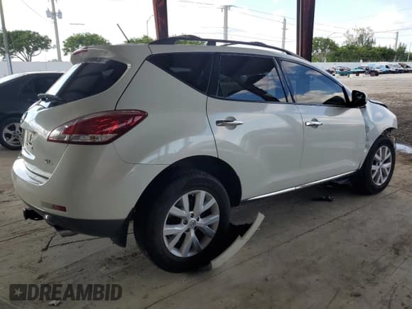 ✅ 2014 Nissan Murano S • VIN: JN8AZ1MU8EW407277 • Lot: 91257335. Wystawiony na Copart z przebiegiem 78 360 mil. Bezpłatny archiwum sprzedaży aukcyjnych z USA i szczegółowy raport historii pojazdu na DreamBid. Zdjęcie 3.