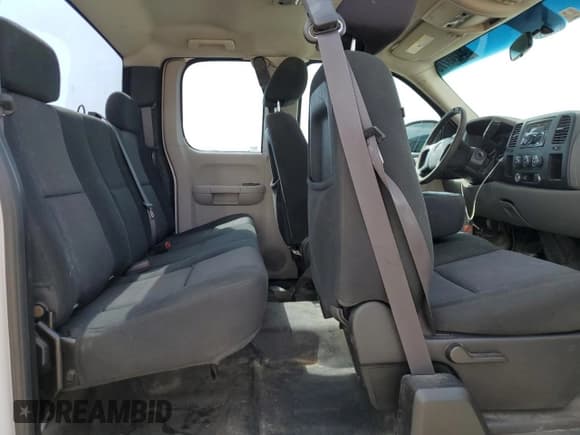 ✅ 2012 GMC Sierra 1500 Work Truck • VIN: 1GTR1TEX1CZ127335 • Лот: 44248775. Опубликован ранее на Copart с пробегом 377 140 миль. Бесплатный доступ к архиву аукционных продаж из США и подробный отчёт об истории автомобиля на DreamBid. Изображение 10.