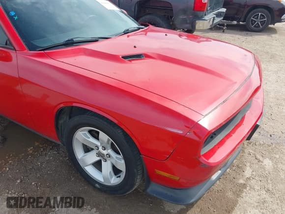 ✅ 2013 Dodge Challenger Rallye Redline • VIN: 2C3CDYAG6DH581635 • Lot: 41666837. Wystawiony na IAAI z przebiegiem 66 514 mil. Bezpłatny archiwum sprzedaży aukcyjnych z USA i szczegółowy raport historii pojazdu na DreamBid. Zdjęcie 6.